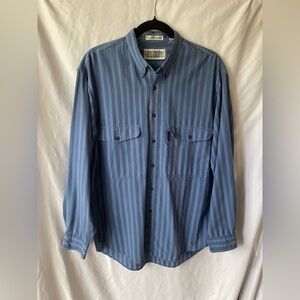 Vintage Levi’s - Silver Label - Blue Stripe - Long Sleeve Button Up Shirt Size L